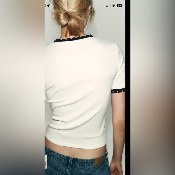 White Top with Black Pearl Trim Size Small has a little mark on it will post pic - Picture 4 of 5